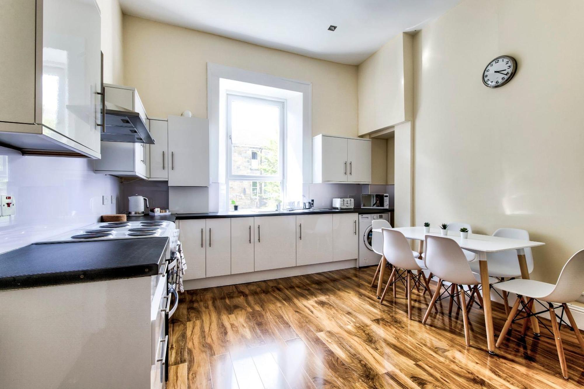 Stunning 5 Bedroom Apt, Close To City Centre, Sec, Hydro And Motorway Glasgow Zewnętrze zdjęcie