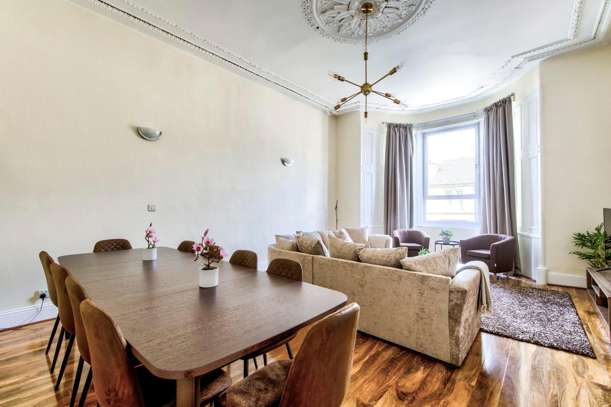 Stunning 5 Bedroom Apt, Close To City Centre, Sec, Hydro And Motorway Glasgow Zewnętrze zdjęcie